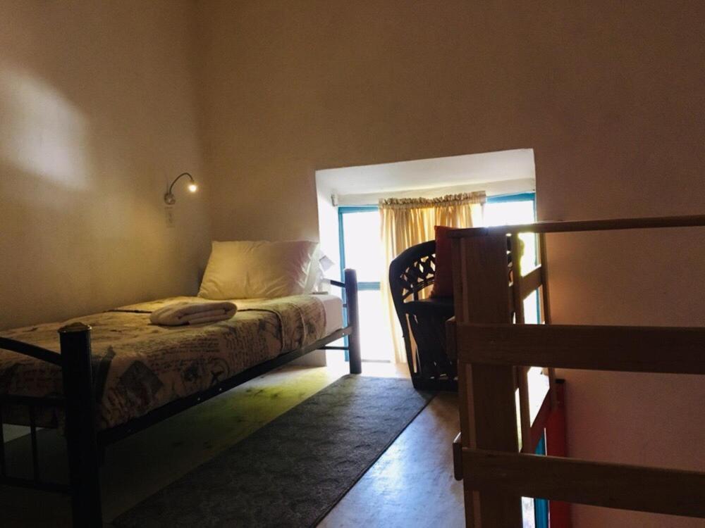 Hostal De Maria Guadalajara Dış mekan fotoğraf