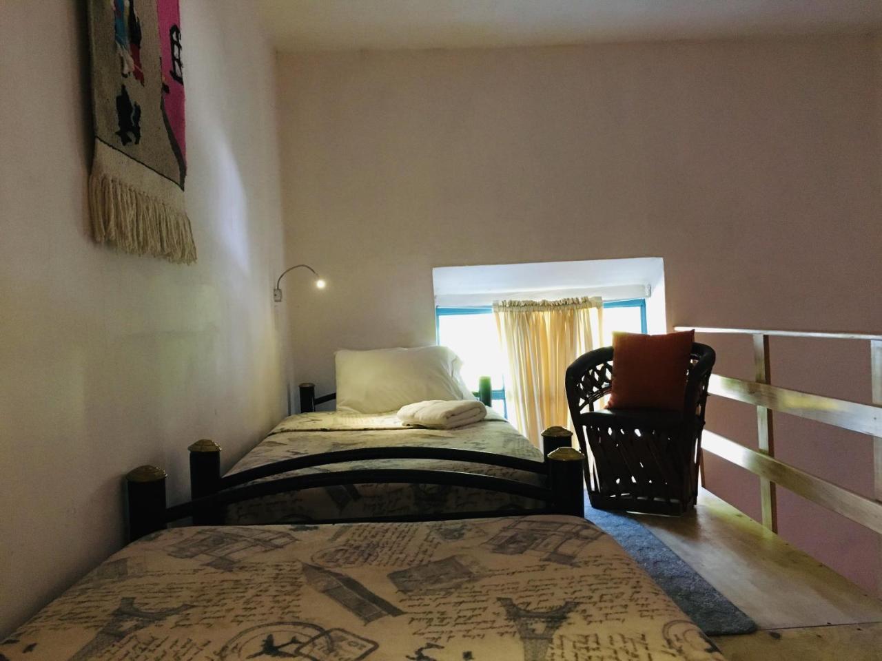 Hostal De Maria Guadalajara Dış mekan fotoğraf
